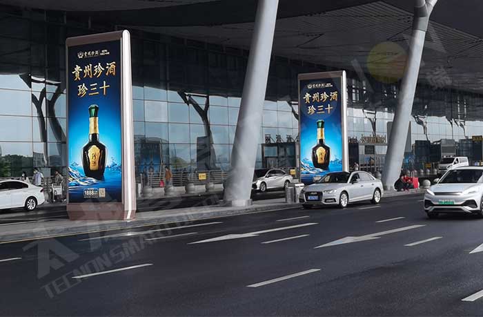 戶外LED廣告機(jī),LED廣告機(jī)