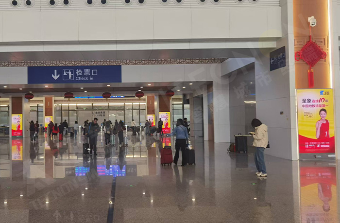 LED廣告機的應(yīng)用備受熱捧：解讀背后的多重優(yōu)勢