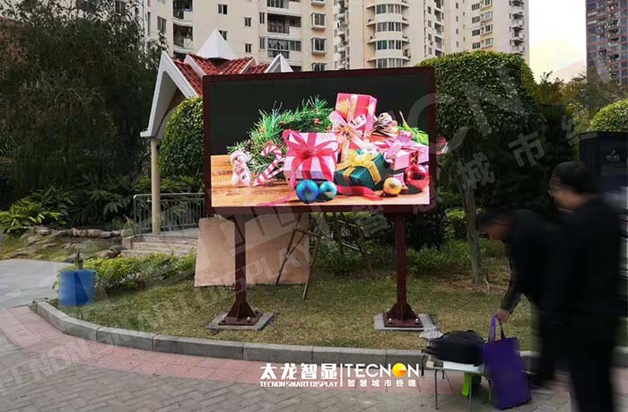 福建泉州晉江市某小區(qū) LED 廣告機(jī)項(xiàng)目：點(diǎn)亮社區(qū)生活宣傳新場(chǎng)景