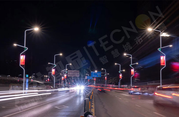 貴州遵義天津路嵌入式LED燈桿屏